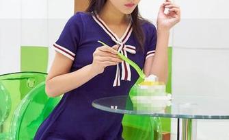AISS爱丝(钻石版) – 更新！陈雅漫的美图里有种说不出的味道，真想加入她的少女团体，随便聊聊天。