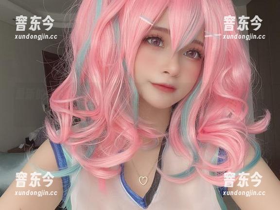 最新的“Azami吊带”，每次看都有新理解——你说我对吗？