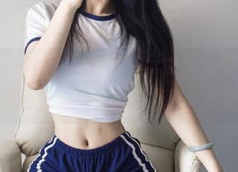微密圈 – 在线狂欢，Cool文茜浴缸“洗”的不仅仅是澡——快来看看这些图片！