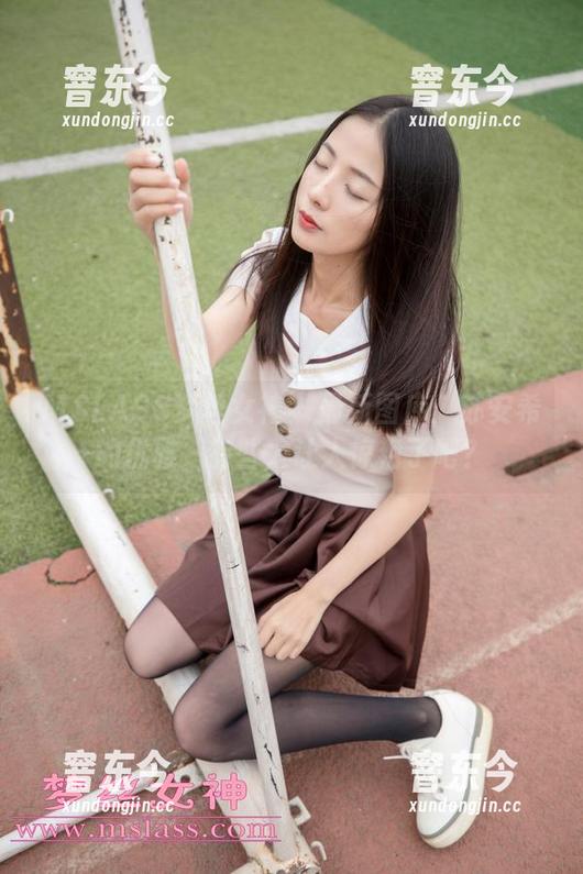 MSLASS梦丝女神 - 最新图库：苏安希的优雅，有些太让人惊艳了吧？