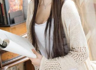 MiStar魅妍社 – 芝芝Booty的作品图包，你发现没，毛衣让人摸去后的温度，似乎分外重要。