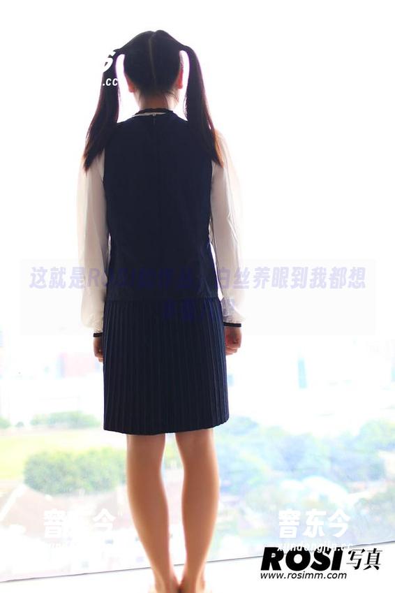 这就是ROSI的作品，白丝养眼到我都想多看几眼