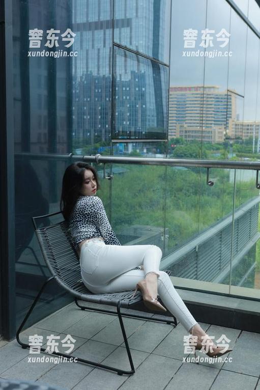 Sia不吃鱼 微密圈 - 图集来了!Sia不吃鱼的蜜腿,引发一场腿迷狂潮