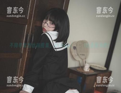 不同寻常的丝袜图集，从Uhye(이유혜)这里借光吧！