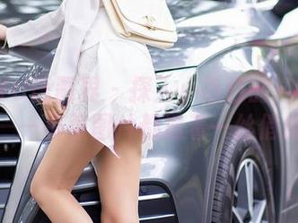 XIAOYU语画界 – 探入小热巴的浴室写真——每张图片都透着一丝俏皮
