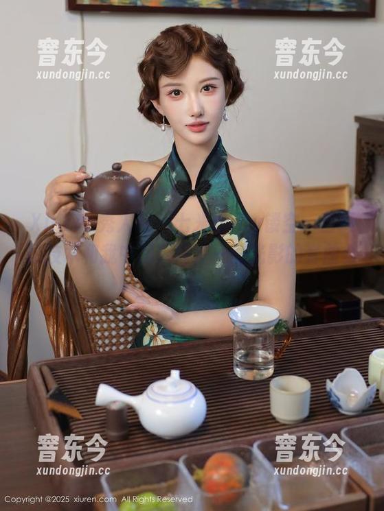 Xiuren秀人网-七米baby Xiuren秀人网 - 七米baby镂空:当摄影技术和我中间只隔了一道光影的套图合集