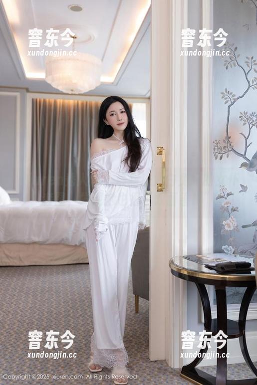 Xiuren秀人网-大白兔吖 Xiuren秀人网 - 最新!大白兔吖的女仆套图,发现她也很“双面善良”
