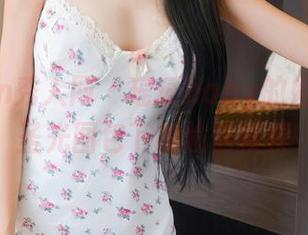 Xiuren秀人网 – 瑶瑶baby的姐姐？无圣光图包下的偷偷摸摸