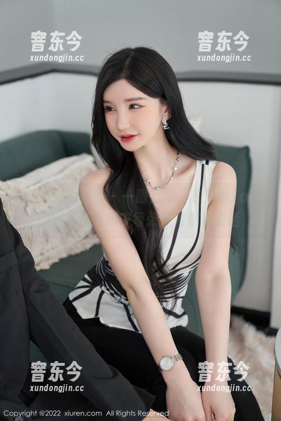 Xiuren秀人网 - 一眼万年，陈梵妮Fanny的御姐合集中每张照片都在说话