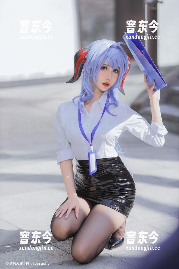 麻衣兔女郎，仙女月的新作！照片看了想再看，着魔了。