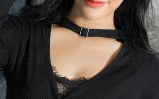 克拉女神 – 僮僮的空姐合集，让我想起那杯航空餐的回忆，美图在线。