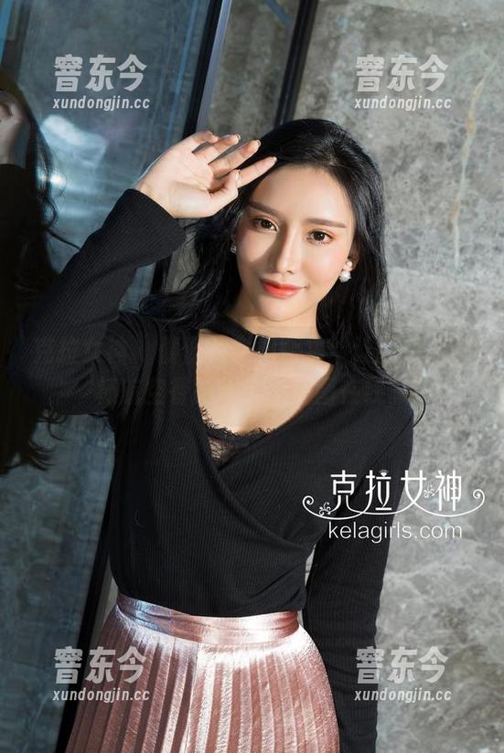 克拉女神 - 僮僮的空姐合集，让我想起那杯航空餐的回忆，美图在线。