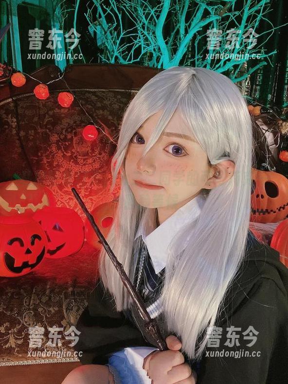 私房图集打开，六二二同学的可可莉克一角静静等候