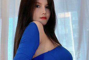 微密圈 – 都说可馨juicy的作品像拼图，这次的“秘密”更新就更令人费解了！
