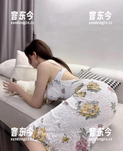 微密圈 - 周妍希在线，高清海边：我打赌，她和水的关系比我和薯片还牢固！
