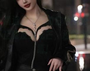 微密圈 – 精选周妍希的白色系列，在这里，白色不止能反射光芒，还能刺痛你的眼睛！