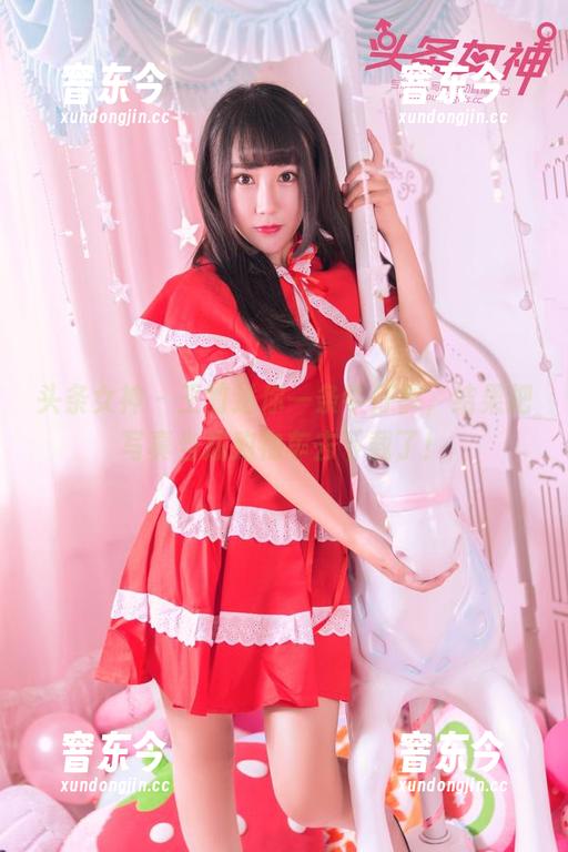 头条女神-王竹 头条女神 - 王竹送你一条牛仔裤,结果把写真当成购物车去下载了!