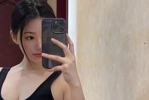 微密圈 – 奶宝妹纸给你送上私房图包，棉袜的温柔撩动