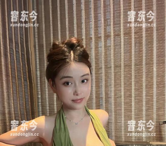 奶雯 微密圈 - 将毛衣穿出新高度,福利在奶雯的每一次转身中闪现。
