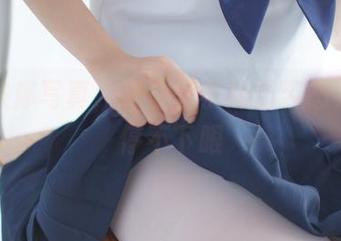 少女秩序写真，那白丝学妹的姿态，让人停不下眼