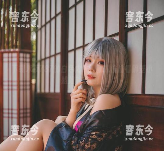 下载末夜787的白色内衣：就像偷偷看隔壁小姐姐的衣橱！