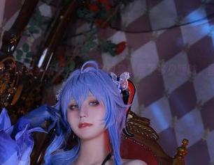 看美图！桜满三时联手萌姬，旗袍之间竟隐匿了多少暧昧，图包让我贪婪收藏。