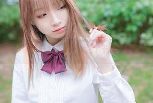 当黑丝学妹遇上祖木子，这个午后太暧昧了。