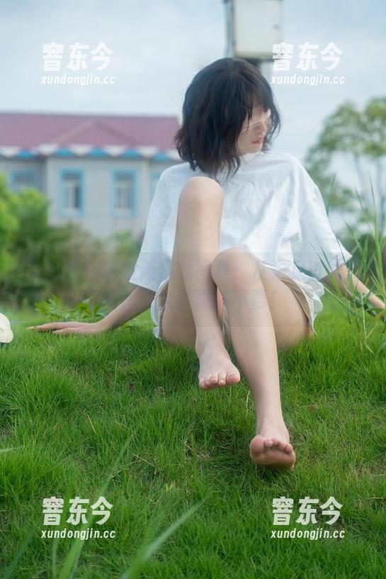 微密圈 - 禅院熏在线图集：从未见过的死库水，水都要喊不要！