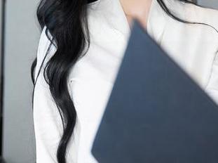 秀人网 – 打开网盘，发现CherryBlessU的秘密写真，觉得自己像是个探险家！