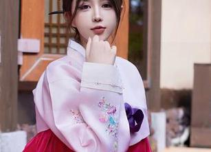秀人网 – 奈汐酱nice的粉色写真，有种让人恍惚的梦幻感