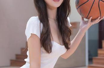 秀人网 – 安然的睡衣时光–高清套图，俨然是最好的放松仪式！