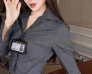 秀人网 – 不妨瞧瞧方子萱的比基尼在线图集，都是锁骨和酒窝的事