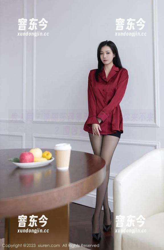 秀人网-李丽莎 秀人网 - 李丽莎召集双人战队,你来不来?图包免费送!