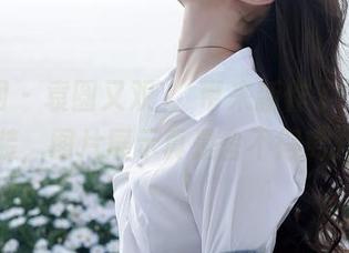 秀人网 – 袁圆又双叒叕带来新作了，最新套装，图片展示真是舍不得离开。