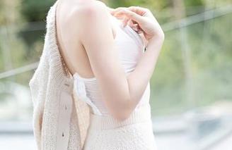 秀人网 – 陆萱萱cecillia护士图包，好像今天的门诊又变成了走秀现场？