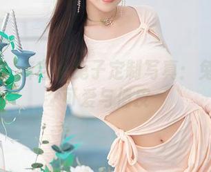 秀人网 – 麻吉小兔子定制写真：兔女郎的可爱与俏皮
