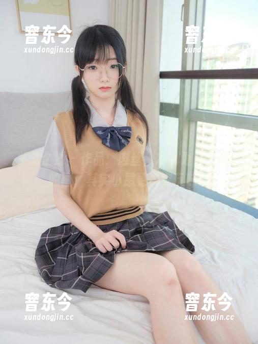 紧急企划-小恩 紧急企划 - 作品:肉丝,本以为是个吃货的图,其实小恩更讲究玩味。