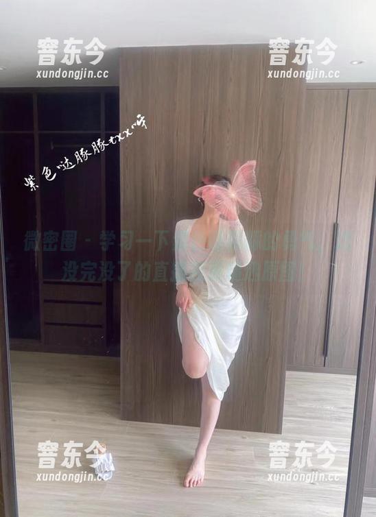 紫色哒豚豚 微密圈 - 学习一下紫色哒豚豚的勇气,这没完没了的直播视频精选原图!