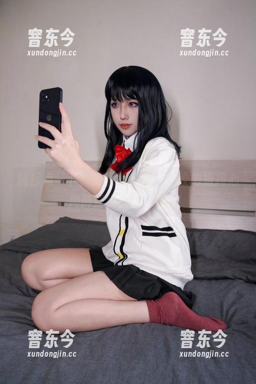 鼠标点一下，原图新发现——绞肉姬掏心掏肺整出这种Miku！