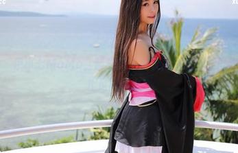 美媛馆 – 伊小七MoMo，随意披个皮衣，作品图集里烧起的不止是风格火！