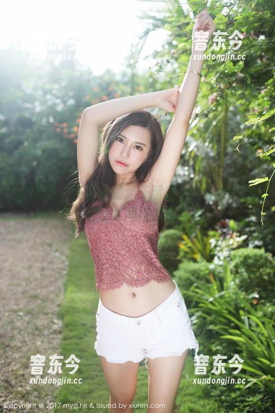 美媛馆-王馨瑶yanni 美媛馆 - 免费套图:王馨瑶yanni的肉丝,怎么会让人眼睛停不下来呢?