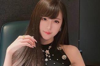 “经典不离手”，腐团儿Ikaros的蕾姆套图总能打动我的心（或者眼睛）！