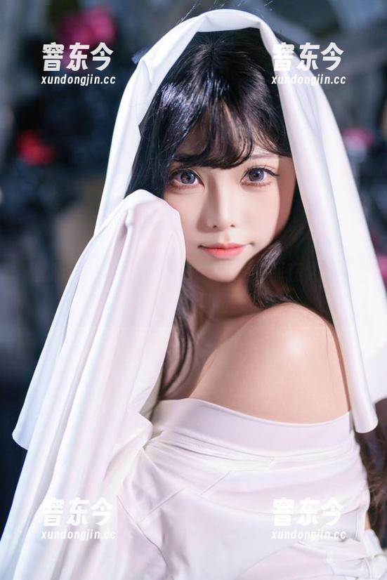 蜜汁猫裘，2020巫女写真全都在你的网盘里飘着
