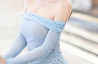 语画界 – 吊带与潘朵拉Laa的私拍，同时代入了咖啡的忧伤和巧克力的甜蜜