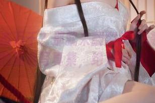 学姐神态万千？那就来翻翻铁板烧鬼舞w的精选写真集，绝对有料！