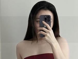 微密圈 – 看到铁锤姐姐的女神姿势，我差点把薯片撒了，图片太诱人！