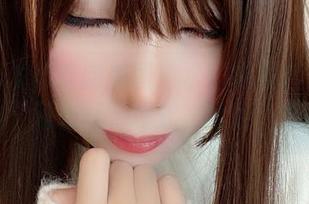 鹿野希发布最新美图！水钻内衣套直接开启我的“闪光灯”模式，哈哈，受不了！