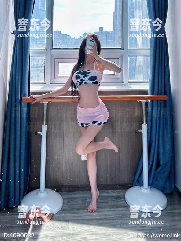 微密圈 - 黎允熙baby，反差学妹？这高清图册让你想给她发纸条的冲动！